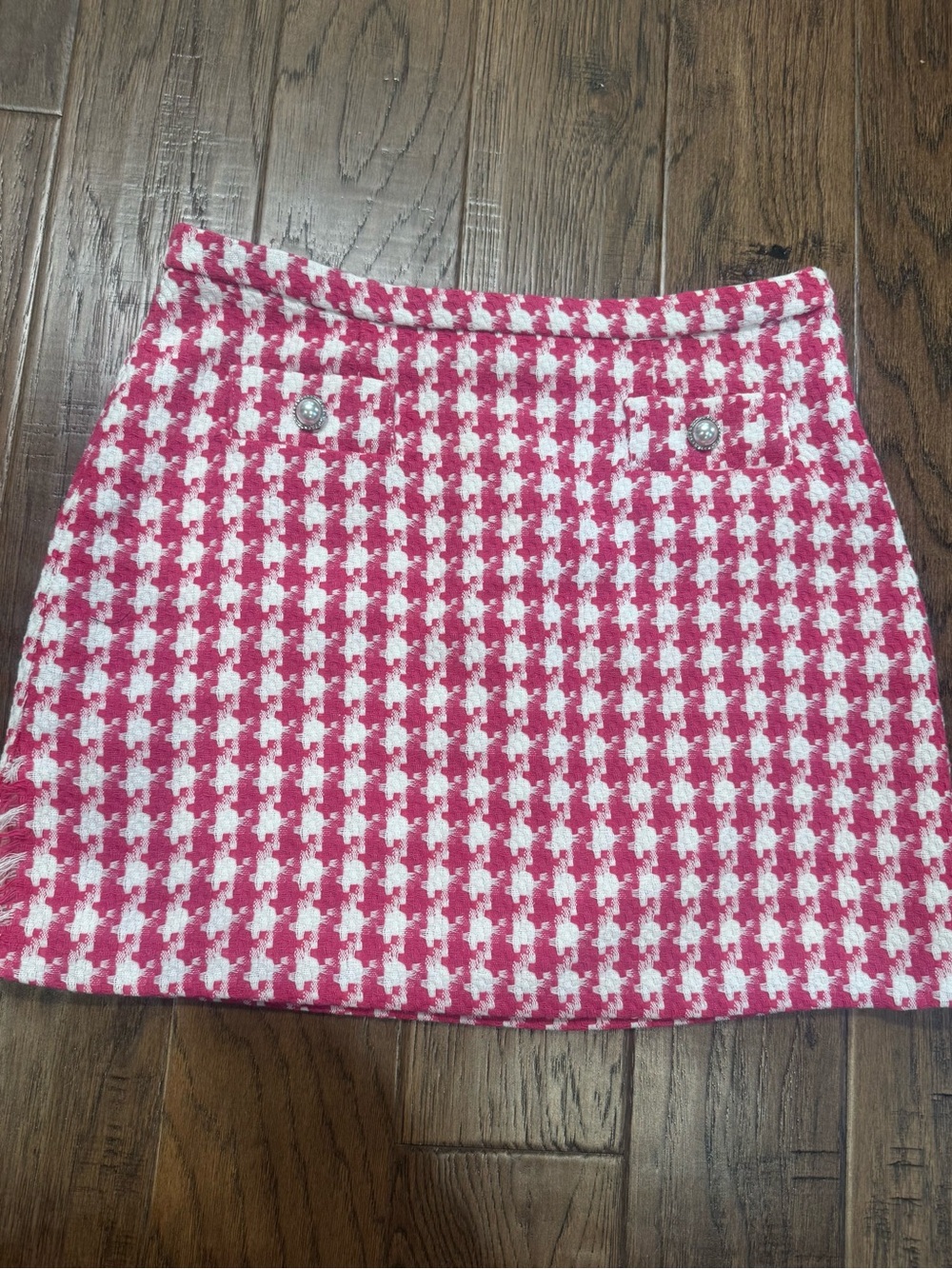 Wayf Pink and White Houndstooth Tweed Mini Skirt *Tear in seam*